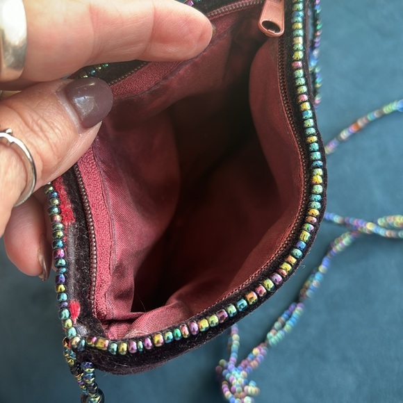 Vintage Velvet Beaded Evening Crossbody Bag with Beaded Strap - Picture 6 of 6